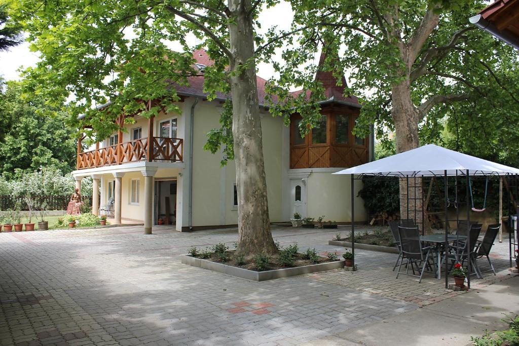Szanto Villa Hévíz المظهر الخارجي الصورة